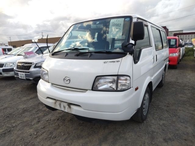 10962 Mazda Bongo van SLP2M 2016 г. (LUM Tokyo Nyusatsu)